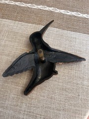 Vintage Homco Plastic Gold Hummingbird Wall Hanging