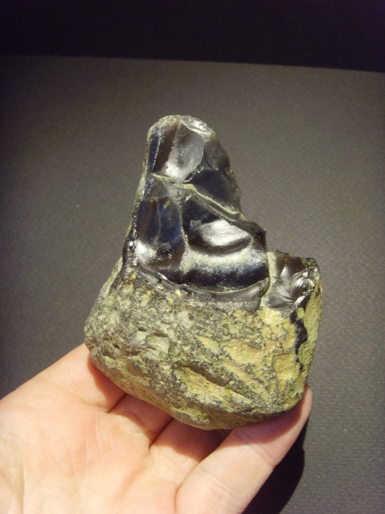 Lower Paleolithic – Fine Acheulean concave scraper/ chopper. c.450,000 BP.