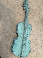 VINTAGE ROYAL CAST ALUMINUM MIDCENTURY VIOLIN 18” WALL DÉCOR.