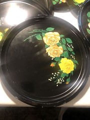 Vintage Floral Roses Tole Ware Round Trays Plates Decor Set 12” Dia