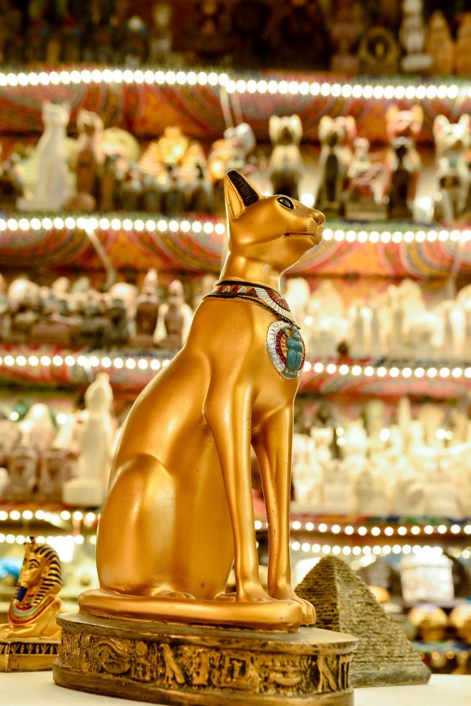 Amazing Statue of Bastet Cat Heavy Large Size Made in Egypt