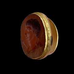 MAGNIFICENT ANCIENT ROMAN GOLD INTAGLIO RING – 2nd Century AD (AQ1)