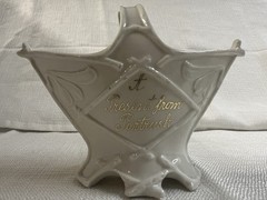 VTG Ceramic Basket Gold Trim Handle Flowers “A Present from Portrush” Ireland