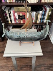 100% COPPER & WOOD NORWEGIAN VIKING SHIP W/WOODEN STAND APROX 16” L, 14” T, 4″ W