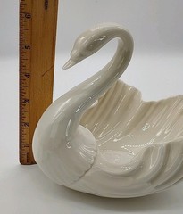 Lenox Porcelain Swan Figurine Candy or Trinket Vintage Ivory Medium 6.5”x 8.5”