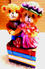 Unbranded~Marrying Bears Standing On Books Treasure Trinket Ceramic Box Vtg.