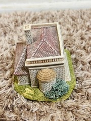 Lilliput Lane English Country Estates “The Banqueting House” 1994 – Mint in box.