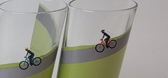 CYCLING 10 oz Tumblers 5.25″, Slanted Fun Shape, Graphics Cycling Down a Hill, B