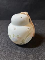 Vintage Ceramic Ginger Jar Pink Floral Design Pomander with Mom Sentiment