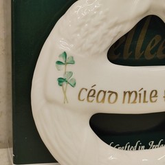 Belleek Shamrock Irish Welcome Wreath Wall Hanger Fine Parian China With Box