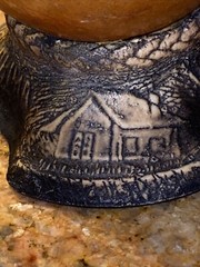 MUST SEE 6” Gourd Vase With Intense Carved Resin Base Horse Bull Cow Western