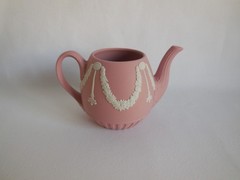 Wedgwood Pink Jasperware 3.75″ Garland Teapot – NO LID