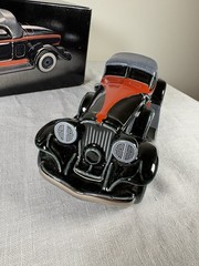 VTG Avon 1932 Auburn Boattail Speedster Figurine Car MINT In Box 1983 Brazil
