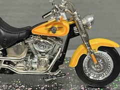 2000 Hot Wheels Motorcycle Harley Davidson Fat Boy 1/18 Scale Model Biker