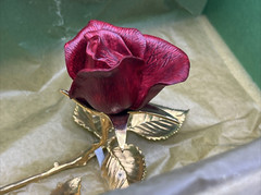 Franklin Mint Forever Rose 8″ Long Original Packaging