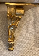 Vintage Italian Neoclassical Gilt Wood Wall Bracket Decoration