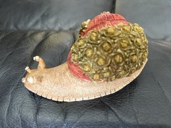 Harmony Kingdom David Winter’s Wonderland Sammy Snail Figurine #DWWSH (339ME)