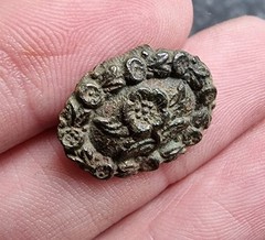 Clog / Shoe Clasp Post Medieval / Georgian Rare Design Floral Detecting Find