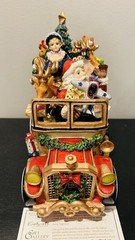 Fitz and Floyd Santa’s Classic Car Musical Figurine Wind Up Holiday Collectible