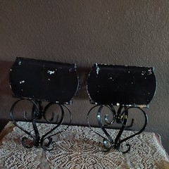 Vintage Home Interiors HOMCO Black Metal Wall Planter Set Of 2 Cottagecore Cute