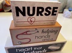 GANZ Block Sign NURSE helping hands and a heart that understands 6 3/4 x7 NEW