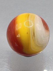 .75″ Akro Corkscrew Popeye Red, Yellow, White Shooter Marble- #CE137