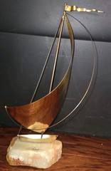 De Mott Brass Sailboat 1970s Quartz Base Signed Mid-Century Modern Decor DeMott