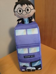 HALLMARK Wizarding World Harry Potter In The Knight Bus 2 Piece Set. New w Tag!