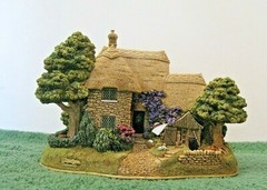 Lilliput Lane Roll Out The Barre. Mint in original box with a deed.