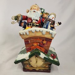 Unbranded Holiday Santa In Sleigh Music Box Metal TESTED, WORKS PLAYS TOO FAST