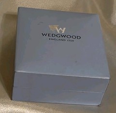 WEDGWOOD BLUE JASPER WARE NAUTICAL BLUE SHIP KEY RING NIB