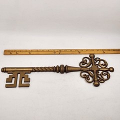 VTG Sexton Skeleton Key Gold Retro Wall Decor Art 20″ X 7″ MCM