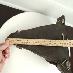Italian Neoclassical Antique Wood Finish Resin Wall Bracket Shelf Large 10″
