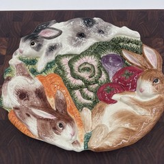 Vintage 1996 Fitz & Floyd – Bunnies in the Garden Patch Plate Ceramic Rabbit’s