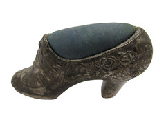 Unbranded Made in Occupied Japan Miniature Metal High Heel Shoe Pin Cushion