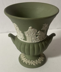 Jasper Ware Wedgewood Green 3.375 ” Mini Vase w/ Urn Handles Made in England