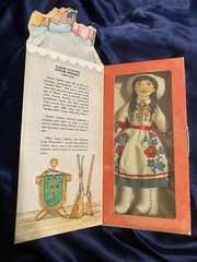 Vintage Hallmark Annie Oakley Cloth Doll 1979 Famous Americans Series NOB