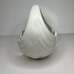 Vintage Fitz and Floyd Swan porcelain Basket 1980s