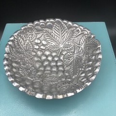 Adorable ❤️ Cast Aluminum Trinket Dish Tray Grapes 4 1/2 Inches Across Fun