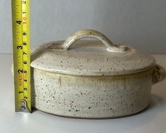 Parsley Pottery Cream Speckled Oval Dish with Lid