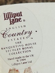 Lilliput Lane English Country Estates “The Banqueting House” 1994 – Mint in box.