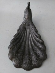 RARE Vintage Metal Table Top Peacock Decor Key Holder shelf #17