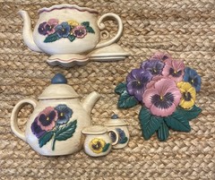 VTG Home Interiors Teapot Pansies 90s Wall Decor Hanging Granny Cottagecore MCM