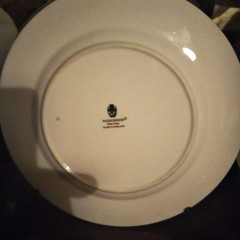 Wedgwood Colombia Ruby Plate 20cm Heritage Ceremony Decor Display