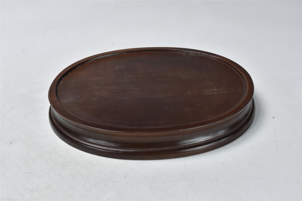 Vintage OVAL WOODEN RISER STAND DISPLAY for VASES FIGURINES PLUS #09169