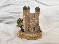 Lilliput Lane Tower Of London, 1998 Britain’s Heritage Collection L2210