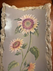 Heavy Hard Plastic Molded Wall Hanging Decor Sunflowers 12.5″x6.5″