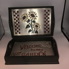 Adorable Vintage Wood And 10 Trays With Hearts Sunflowers Welcome Garden
