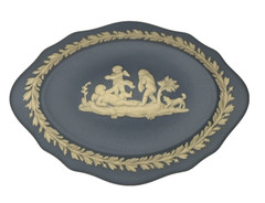 Wedgwood Blue Jasperware Oval Trinket Box Lid Scalloped Cherubs Dogs