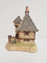 David Winter Gatekeepers In original box with COA.